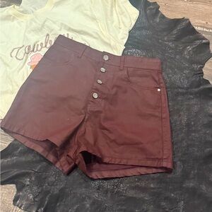 Zara Fashion women's burgundy coated mom-fit shorts, size 8,